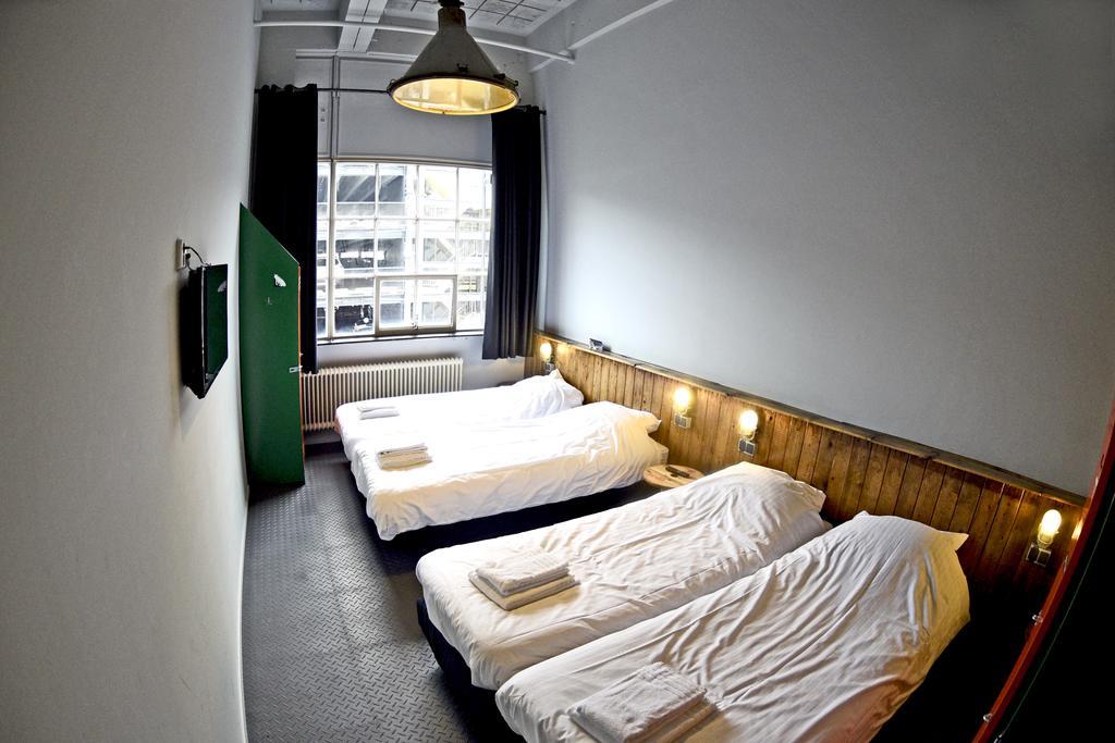 Blue Collar Hotel Eindhoven Room photo